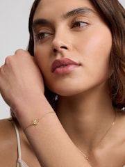 D.Louise Gold Pleated Clover Bracelet - Image 3 of 4