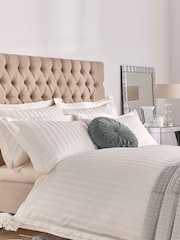 Laura Ashley Set of 2 Cream Shalford 400 Thread Count 100% Cotton Pillowcases - Image 4 of 5