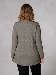 Live Unlimited Black Jersey Pleat Front Top - Image 3 of 4