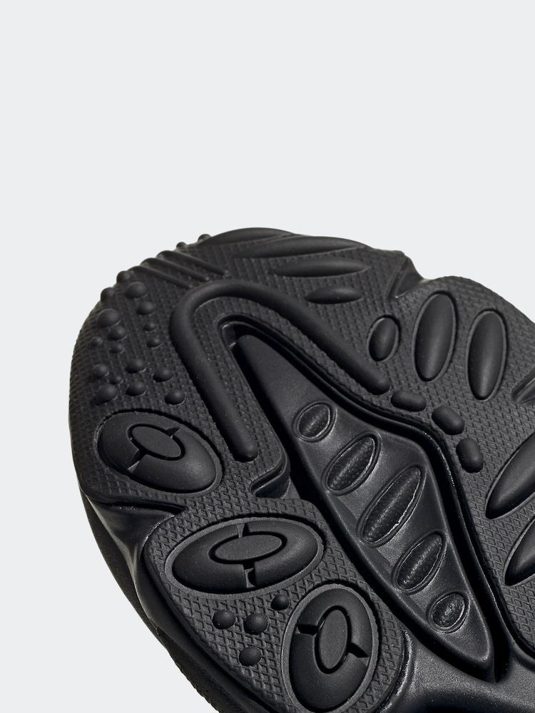 adidas Originals Black Ozweego Trainers - Image 14 of 14