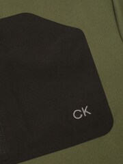 Calvin Klein Golf Delta Sweatshirt mit Viertelreißverschluss - Bild 8 von 8