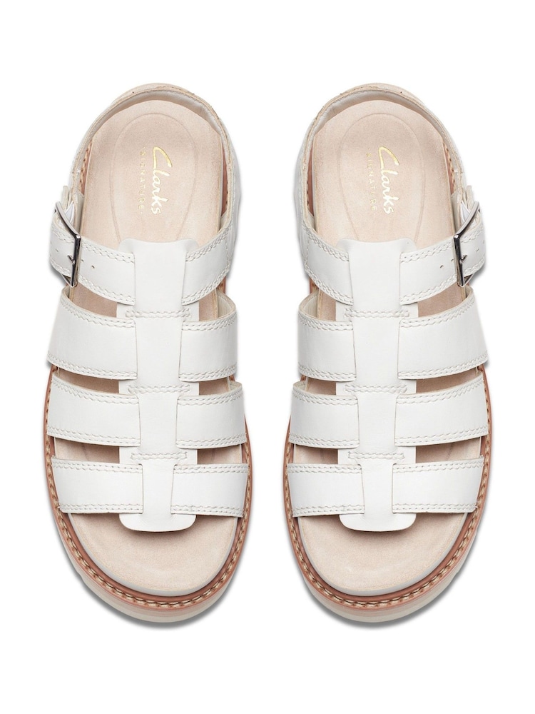 Acquista Bianco Clarks Orianna Sandali in pelle da Next Italy