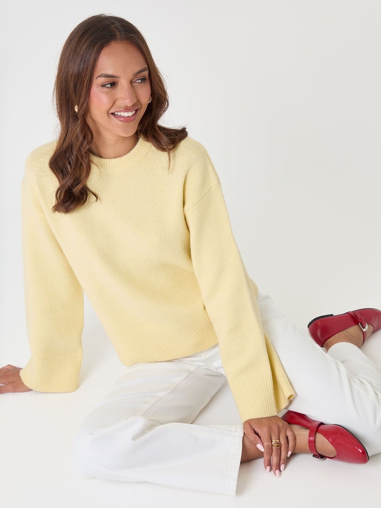 Threadbare Yellow Relaxed Fit Crew Neck Jumper - Image 1 of 5 Threadbare Yellow Relaxed Fit Crew Neck Jumper - Image 1 of 5