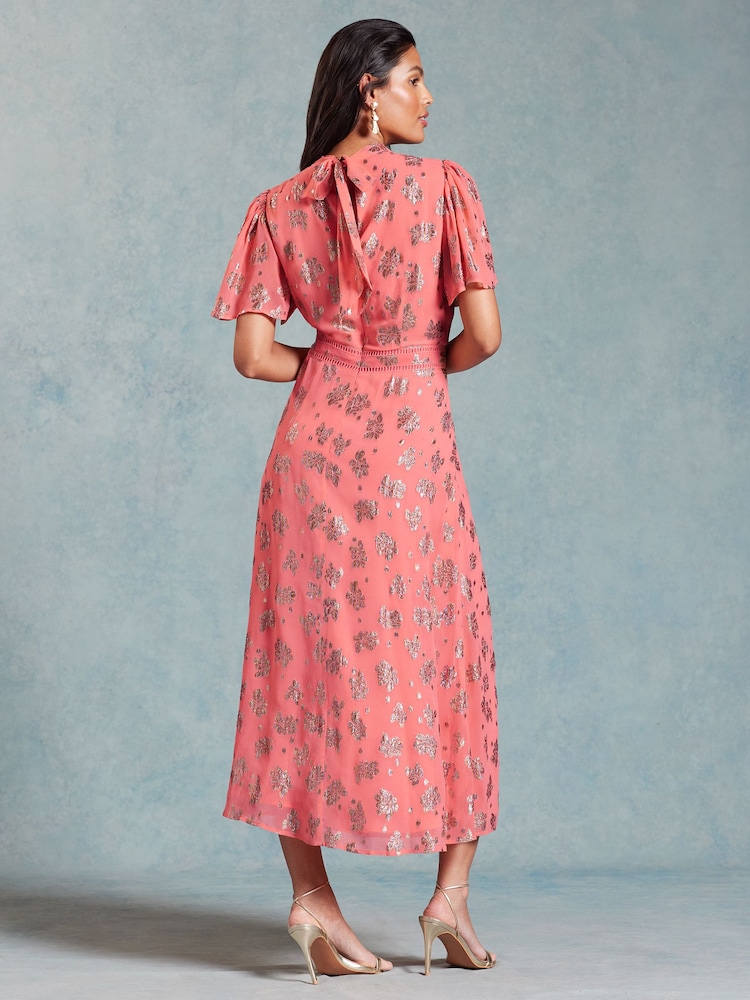 Love & Roses Pink Printed Metallic Flutter Sleeve Midi Dress - Image 4 of 4 Love & Roses Pink Printed Metallic Flutter Sleeve Midi Dress - Image 4 of 4