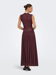 JDY Red Ruched Sleeveless Maxi Dress With Drop-Waist - Image 4 of 7