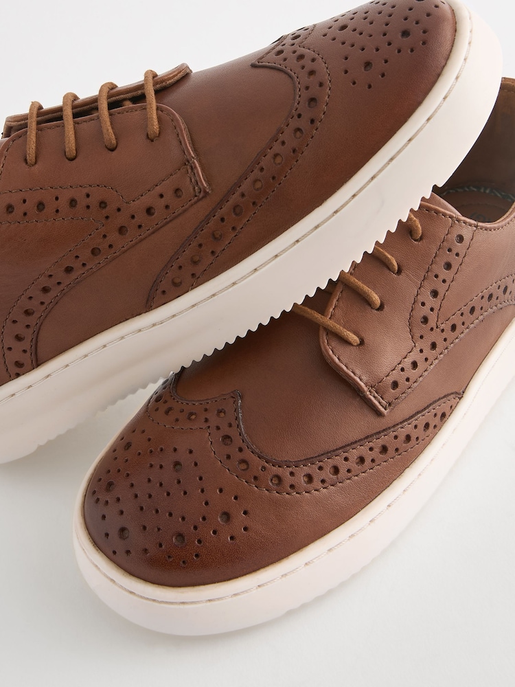 Marrón tostado - Zapatos Oxford de cuero con cordones - Imagen 5 de 5 Marrón tostado - Zapatos Oxford de cuero con cordones - Imagen 5 de 5