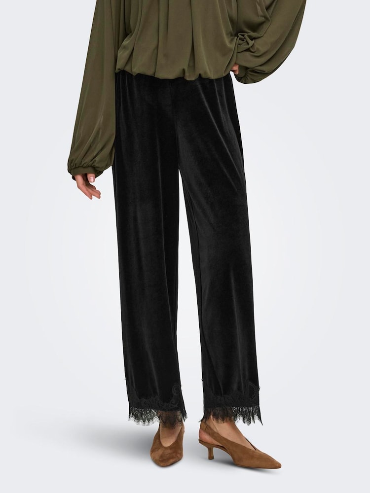 JDY Velvet Wide Leg Trousers with Lace Trim - Image 1 de 7