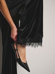 JDY Velvet Wide Leg Trousers with Lace Trim - Image 5 de 7