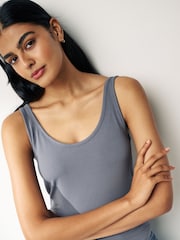 Grey Thick Strap Vest - Image 5 of 7