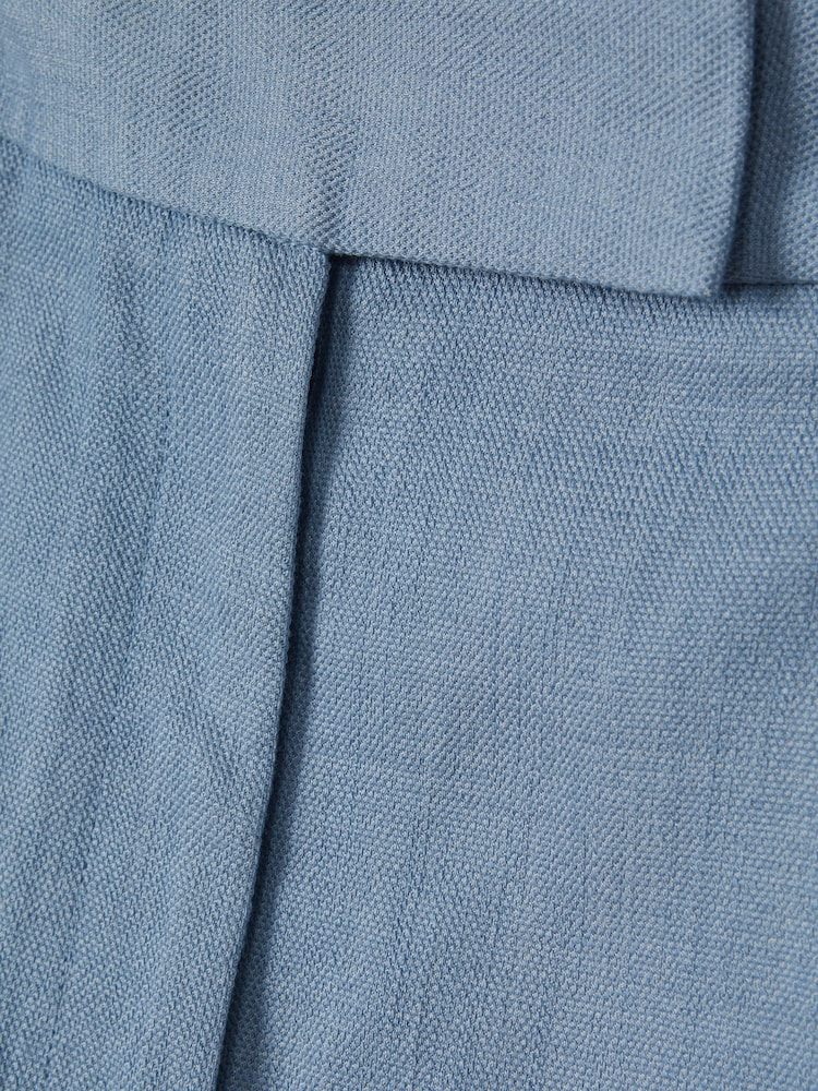 Reiss Blue June Tailored Suit Shorts with TENCEL™ Fibers - Image 6 of 6