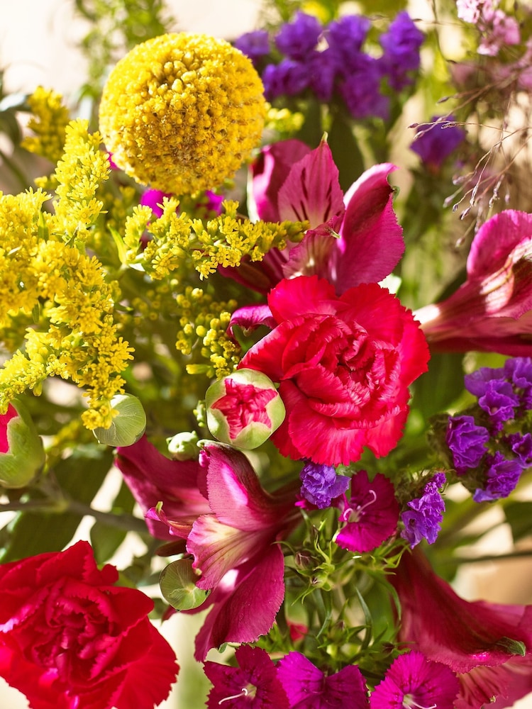 Bright Posy Letterbox Fresh Flower Bouquet - Image 2 of 5