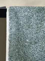 Green Textured 100% Cotton Towel - Image 7 of 7