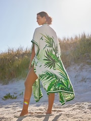 B By Ted Baker – weiß-grüner Kimono mit tropischen Blättern - Bild 3 von 5