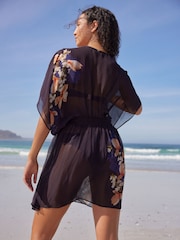 B by Ted Baker Kimono à col en V tissé Fleuri Marine - Image 3 of 5
