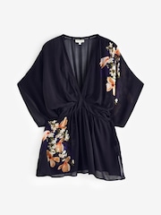 B by Ted Baker Kimono à col en V tissé Fleuri Marine - Image 5 of 5