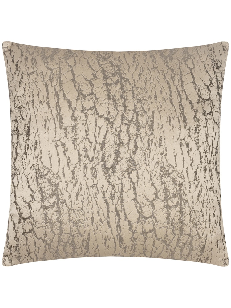 Prestigious Textiles 50 x 50cm Hamlet Feather Filled Cushion - Изображение 1 из 4 Prestigious Textiles 50 x 50cm Hamlet Feather Filled Cushion - Изображение 1 из 4