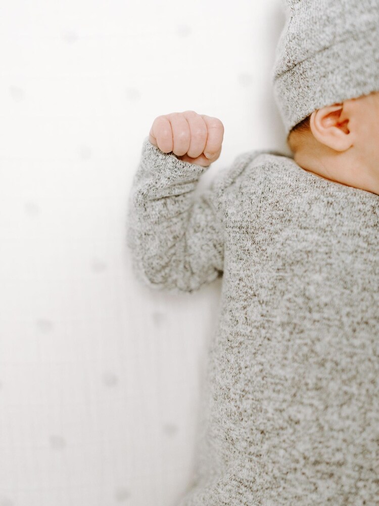 aden + anais Grey Snuggle Knit Knotted Gown And Hat Gift Set - Image 2 of 5
