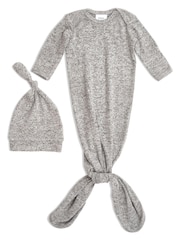 aden + anais Grey Snuggle Knit Knotted Gown And Hat Gift Set - Image 4 of 5