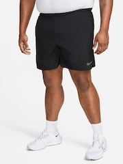 Черный - Nike Challenger Dri-FIT 7 Inch 2-in-1 Running Shorts - Изображение 10 из 18