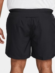 Черный - Nike Challenger Dri-FIT 7 Inch 2-in-1 Running Shorts - Изображение 12 из 18