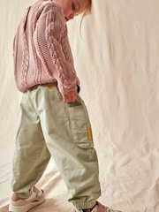 Sage zelena - Vezene kargo hlače (z žepi na hlačnicah) (3mths-7yrs) - Slika 4 iz 7