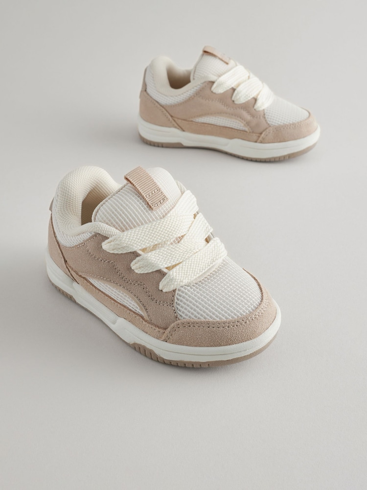 Neutrale Farbe - Skaterschuh - Bild 1 von 6 Neutrale Farbe - Skaterschuh - Bild 1 von 6