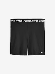 Nike Black 365 High Waisted 7 Inch Shorts - Image 7 of 7