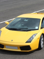 AS Fantastic 4 Driving Experience Gift Experience - Image 2 of 3