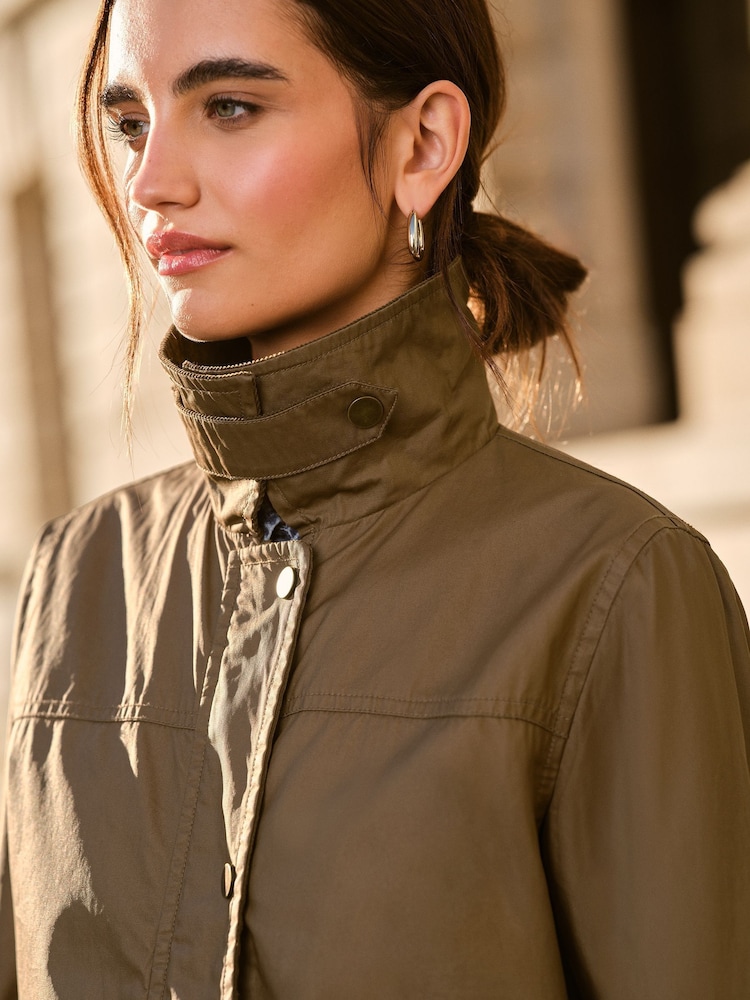 Khakigrün - Friends Like These Utility-Jacke mit Kragen - Bild 4 von 4