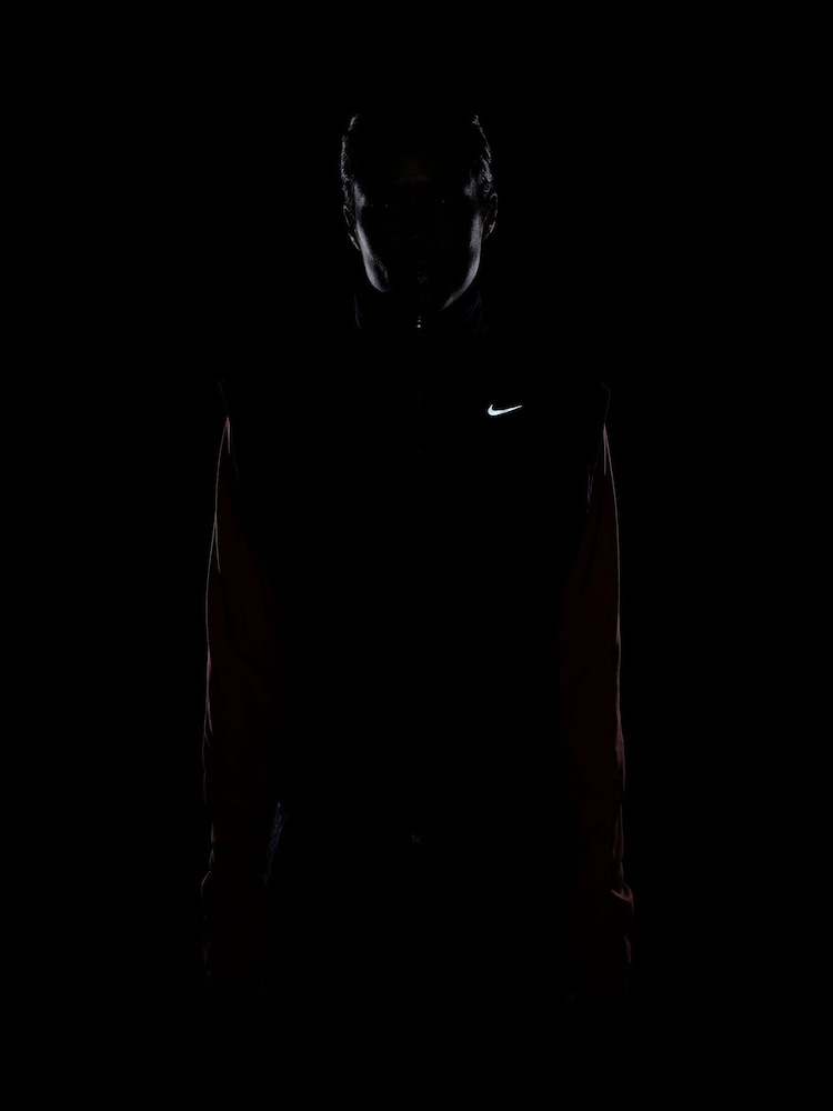 Nike Black Therma-FIT Swift Running Vest - Image 7 of 7