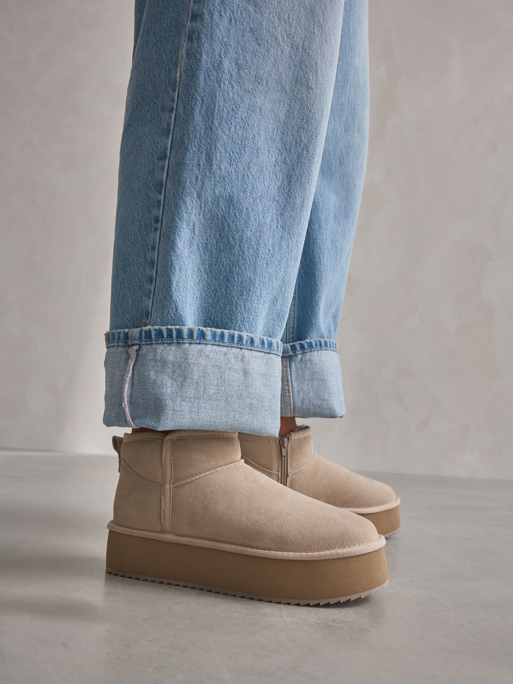 Neutral Shower Repellent Suede Faux Fur Lined Super Platform Boots