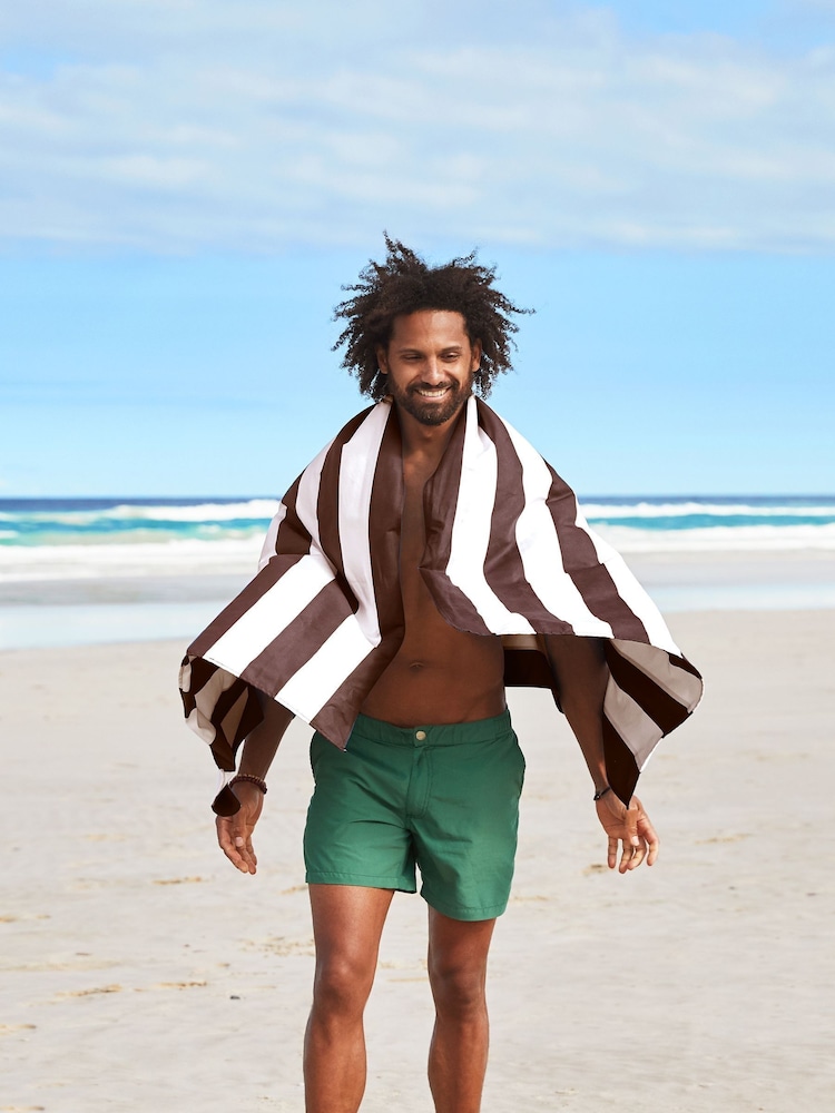 Dock & Bay Bermuda Brown Quick Dry Beach Towel - Image 2 of 5 Dock & Bay Bermuda Brown Quick Dry Beach Towel - Image 2 of 5