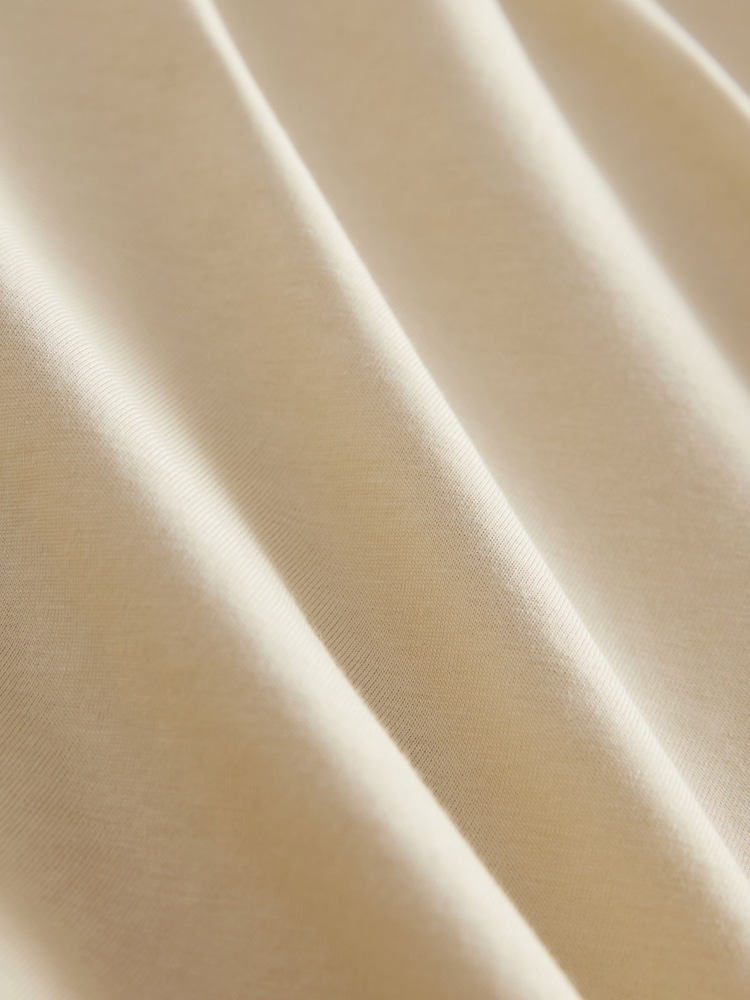 Fred Perry Twin Tipped Logo 100% Cotton T-Shirt - Image 8 of 8