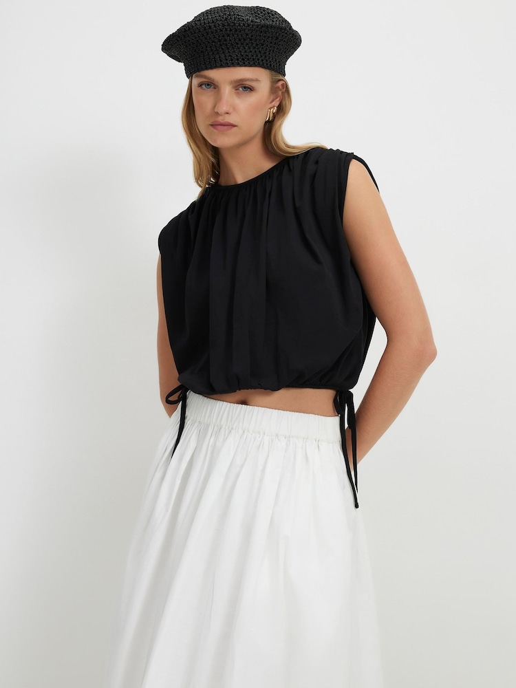 River Island Black Short Sleeve Bubble Hem T-Shirt - Image 1 of 4