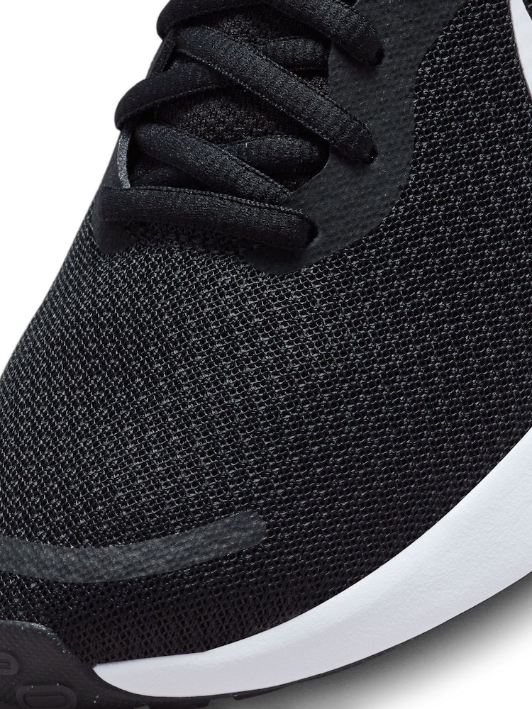 Nike Black/White Revolution 7 Road Running Trainers - Image 11 of 11