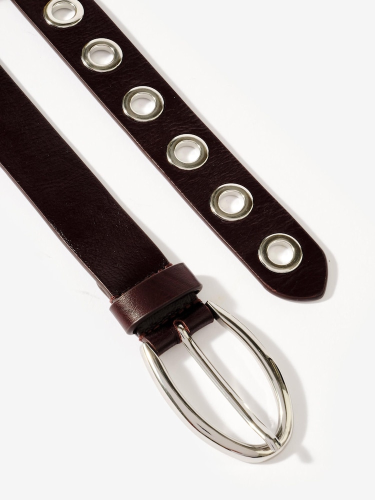 Mint Velvet Red Suede Eyelet Belt - Image 2 of 3 Mint Velvet Red Suede Eyelet Belt - Image 2 of 3