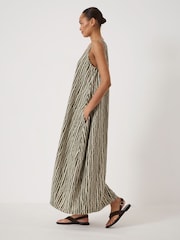 綠色 - Hush Liddie Air Flow Barrel Tank Dress - 圖片 2/5