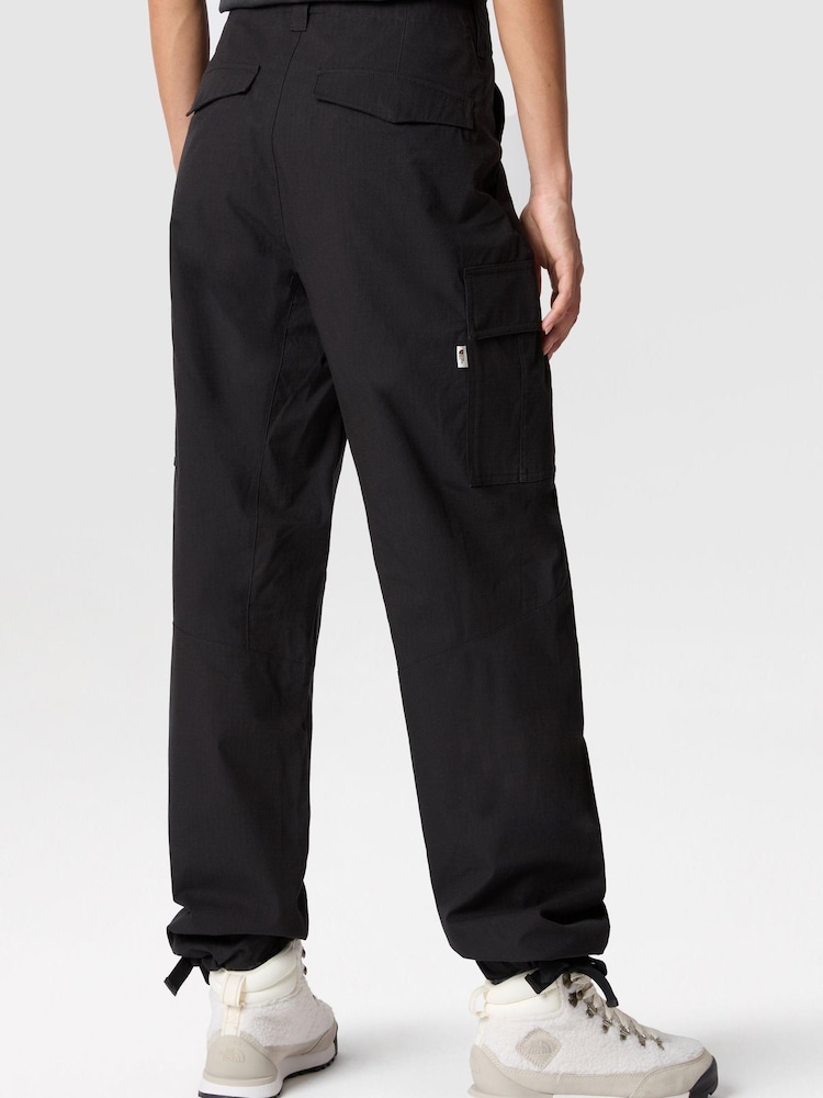 The North Face Black Womens Cargo Trousers - Image 2 of 3 The North Face Black Womens Cargo Trousers - Image 2 of 3