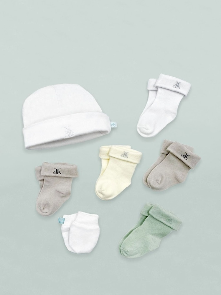 Babyblooms 100% Cotton Frankie Bear's New White Baby Gift Basket - Image 5 of 10