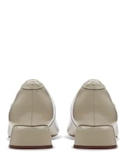 Clarks Cream Daiss Shine Shoes - Image 5 of 7