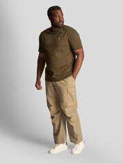 Lyle & Scott Olive Green 100% Cotton Big Crew Neck T-Shirt - Image 2 of 5