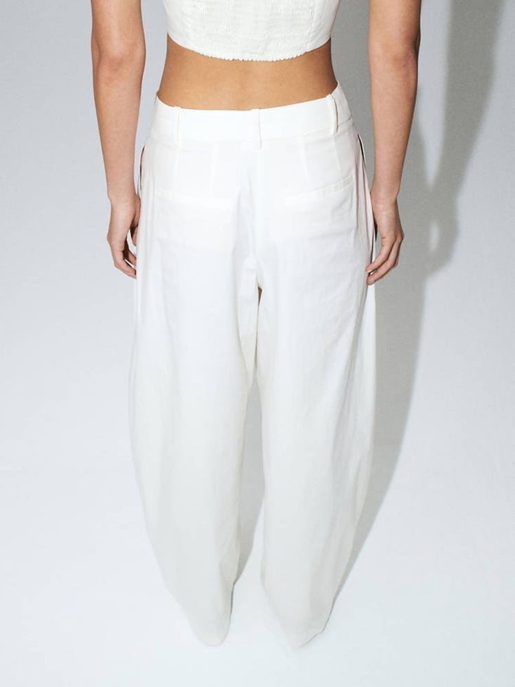 Mango White Pleat Detail Balloon Trousers - Image 2 of 6