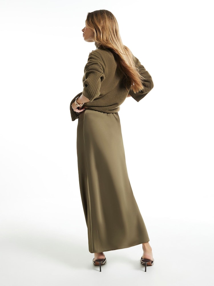 River Island Green Satin Maxi Skirt - Image 4 of 4 River Island Green Satin Maxi Skirt - Image 4 of 4