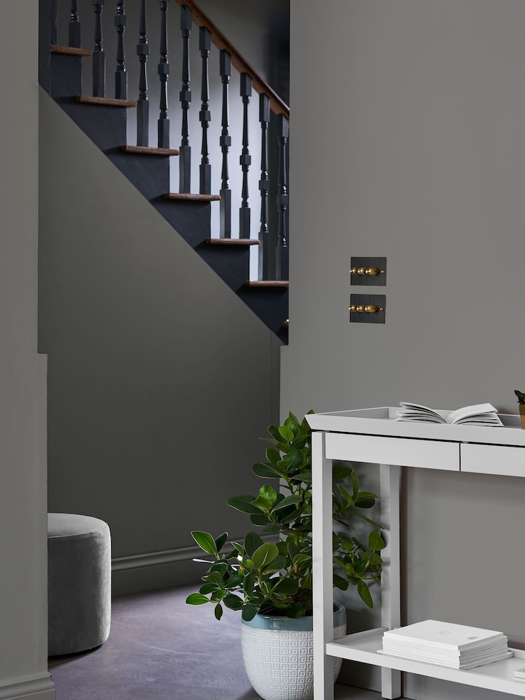 Laura Ashley Pale Charcoal Grey Matt Emulsion 2.5Lt Paint - Image 1 of 4