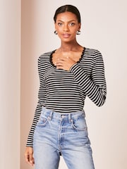 Lipsy Black White Long Sleeve Scallop Trim T-Shirt - Image 3 of 4