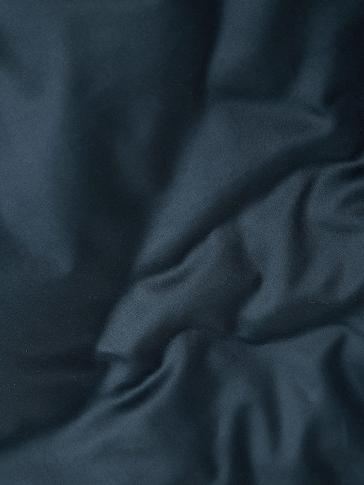 Navy 400 Thread Count 100% Egyptian Cotton Sateen Luxury Duvet Cover and Pillowcase Set - Image 3 of 4