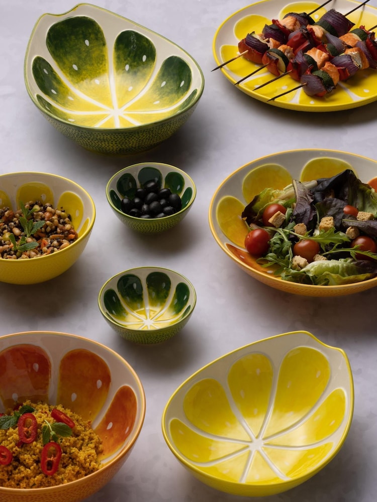 Typhoon World Foods 28cm Lime Oval Bowl - Image 2 of 4