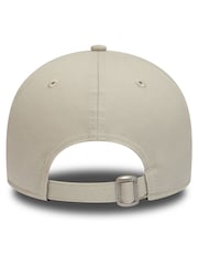 New Era New York Yankees Essential 9FORTY Cap - Image 2 of 5