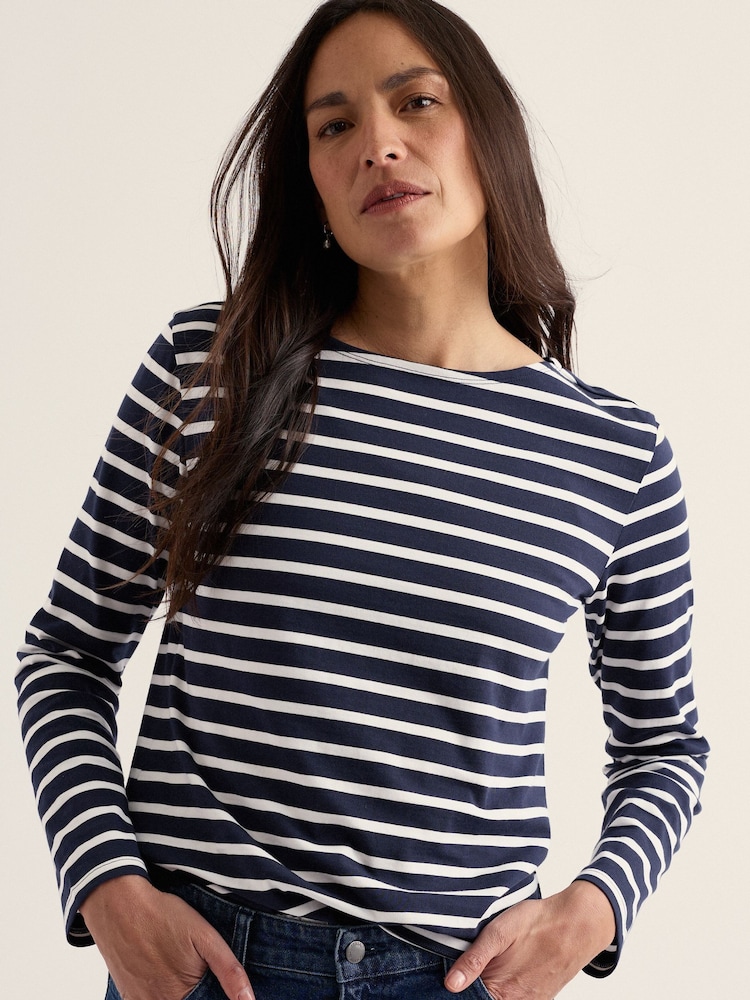 أزرق داكن - Seasalt Cornwall Sailor Cotton Long Sleeve Top - صورة 2 من 5 أزرق داكن - Seasalt Cornwall Sailor Cotton Long Sleeve Top - صورة 2 من 5