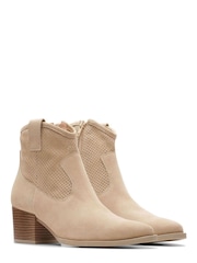 Clarks Natural Suede Elder Rae Western Boots - Image 4 of 7
